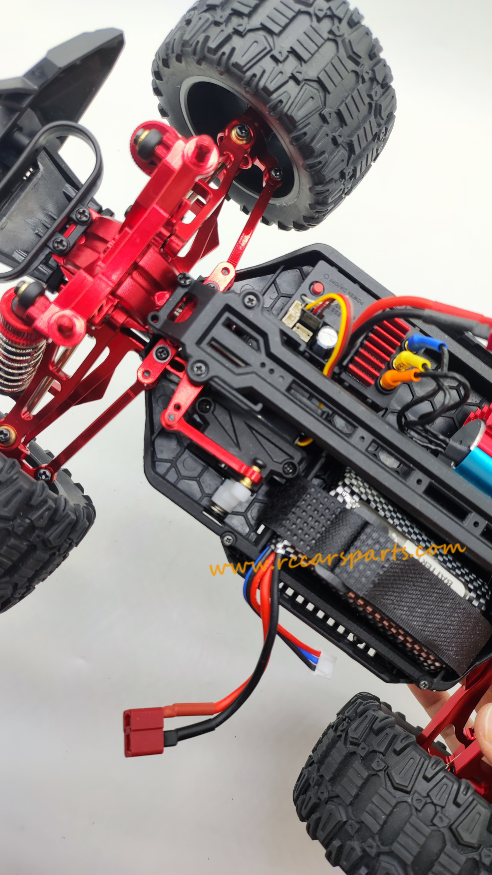 The installation effect of Enoze 001E upgraded full metal kit is shown in the figure